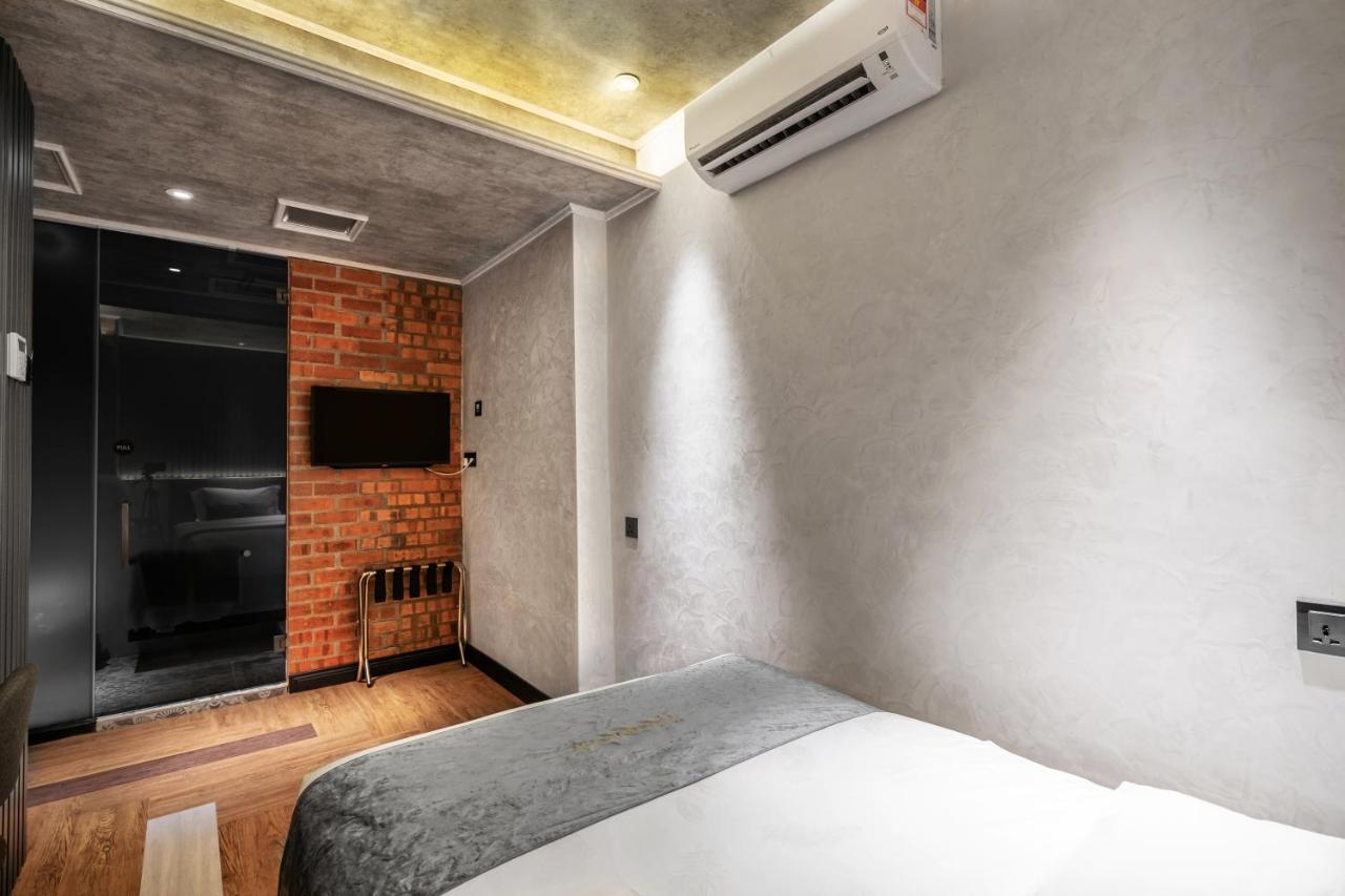 A&r Urban Hotel 3*