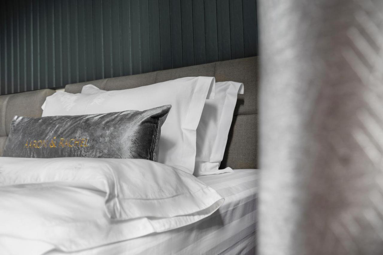 A&r Urban Hotel